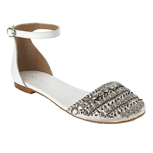 เสื้อผ้าแฟชั่น