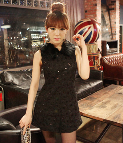 ชุดเดรสสีดำ