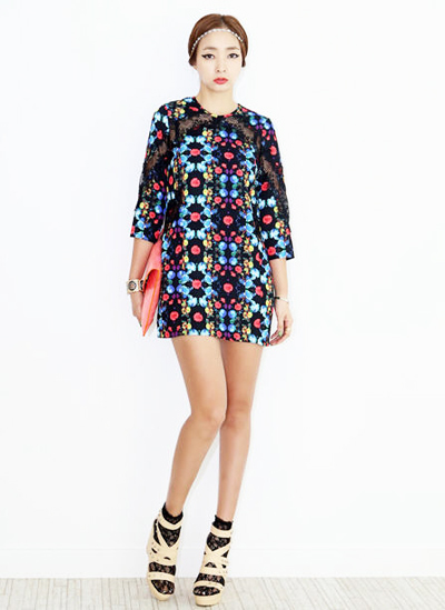 เดรสลูกไม้