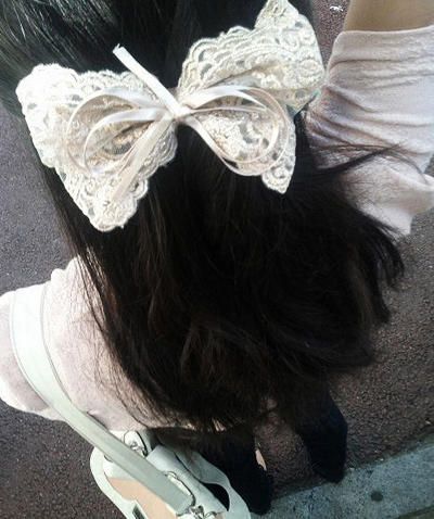 โบติดผม