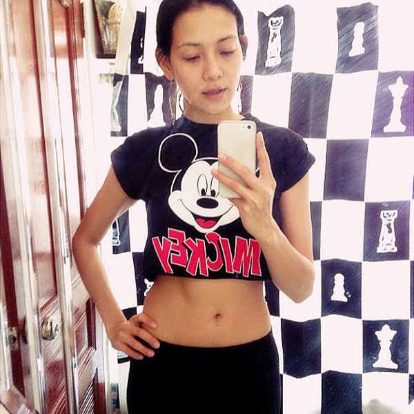 ชุดออกกำลังกายดารา