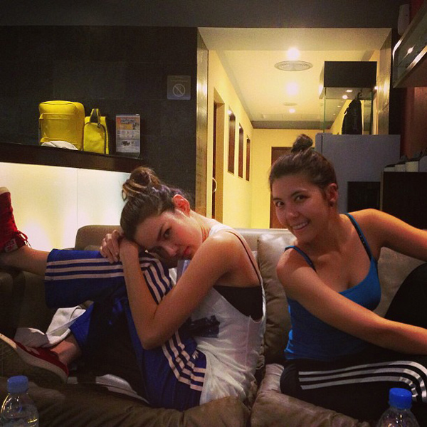 ชุดออกกำลังกายดารา