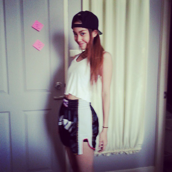 ชุดออกกำลังกายดารา