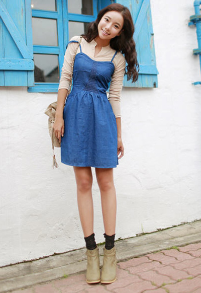 ชุดเดรสยีนส์