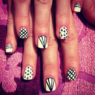 ลายเพ้นท์เล็บ