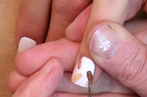 เพ้นท์เล็บ