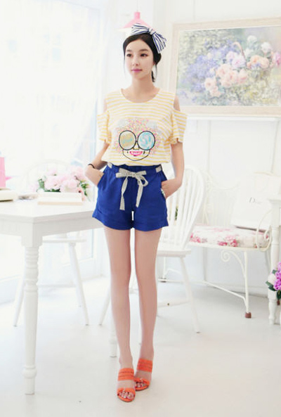 เสื้อเปิดไหล่