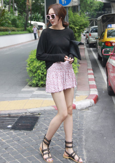 กระโปรงสั้น