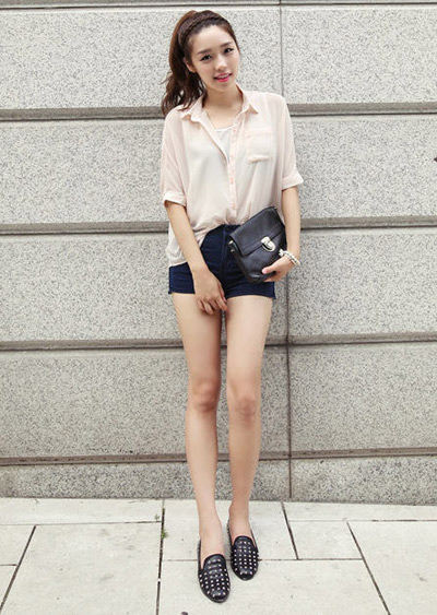 เสื้อเชิ้ตผู้หญิง