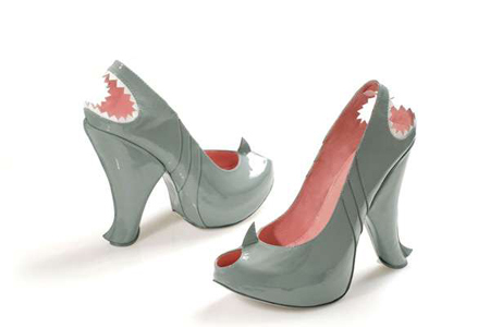 รองเท้าส้นสูง