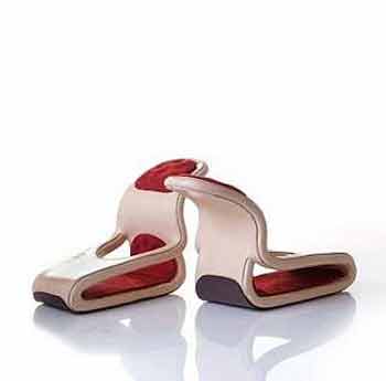 รองเท้าส้นสูง