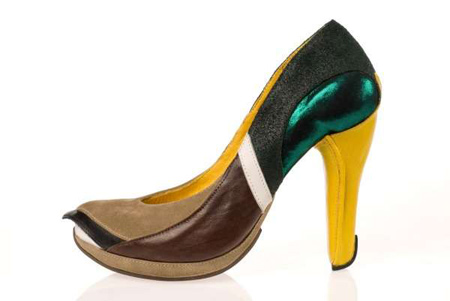 รองเท้าส้นสูง