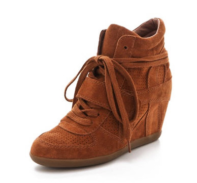 รองเท้าผ้าใบส้นสูง