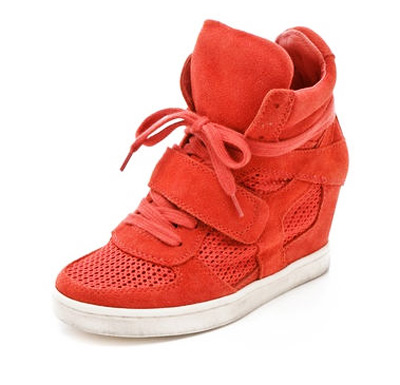 รองเท้าผ้าใบส้นสูง