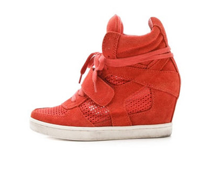 รองเท้าผ้าใบส้นสูง