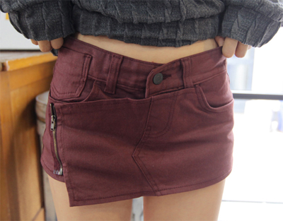 กระโปรงสั้น