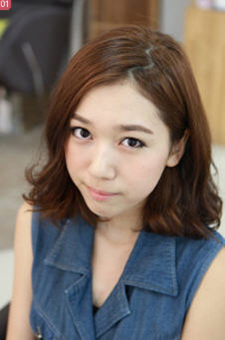 ผมหน้าม้าม้วน