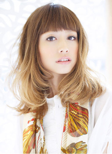 ทรงผมหน้าม้าเต่อ