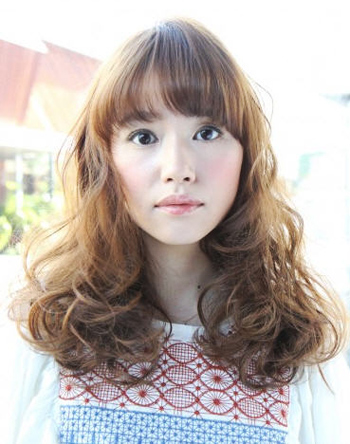 ทรงผมดัด