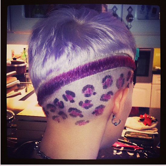 สีผมแรง ๆ