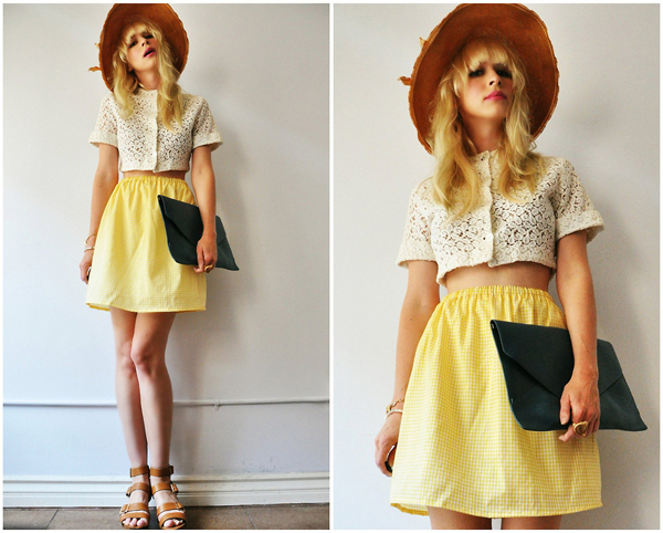 เสื้อเอวลอย