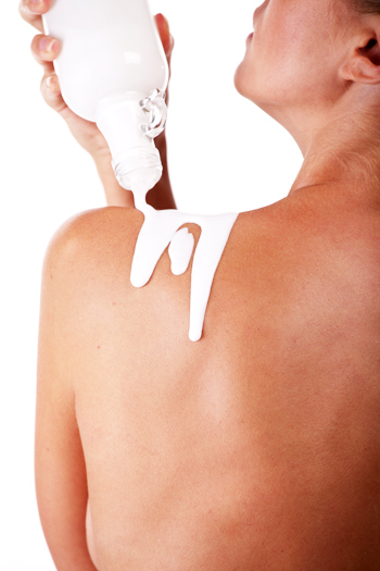 น้ำยาลอกผิวขาว