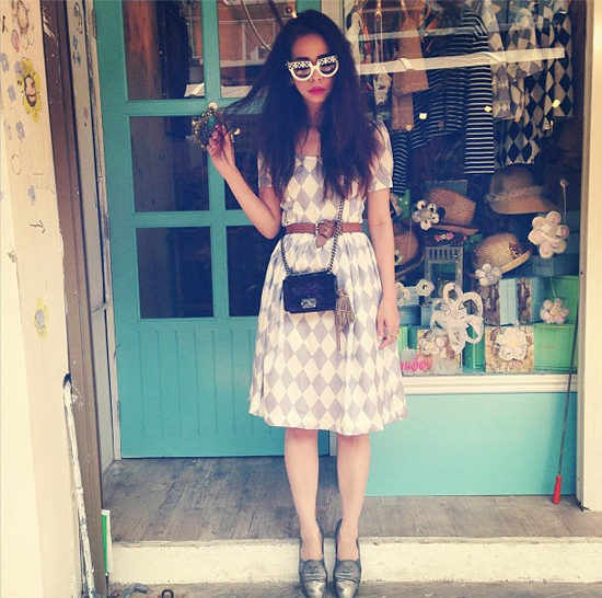 พลอย ชวพร