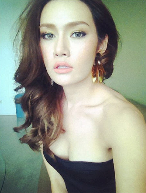 ญาญ่าหญิง