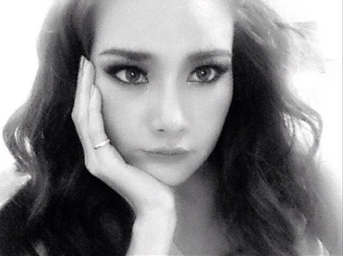 ญาญ่าหญิง