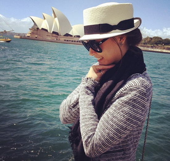 เอมี่ กลิ่นประทุม