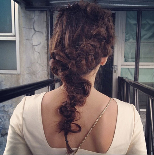 ชมพู่ อารยา