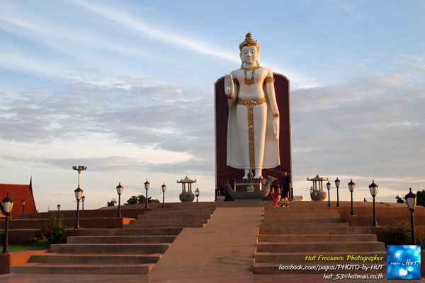 สวนสาธารณะเฉลิมพระเกียรติ ทุ่งหันตรา