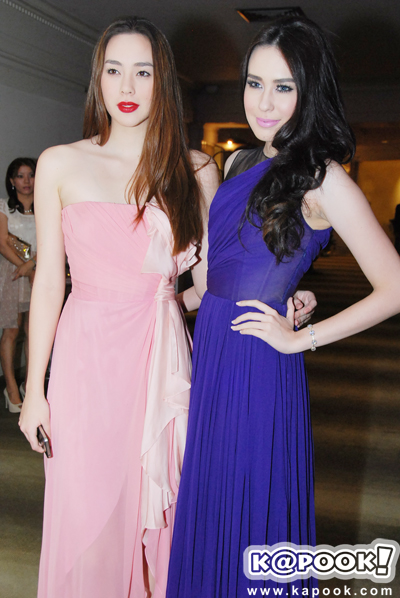 ชุดไปงานแต่งงาน