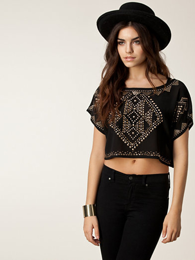 เสื้อเอวลอย