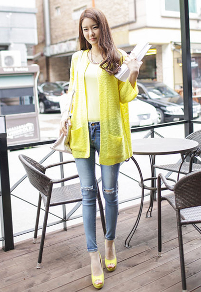 เสื้อยืดกางเกงยีนส์ 