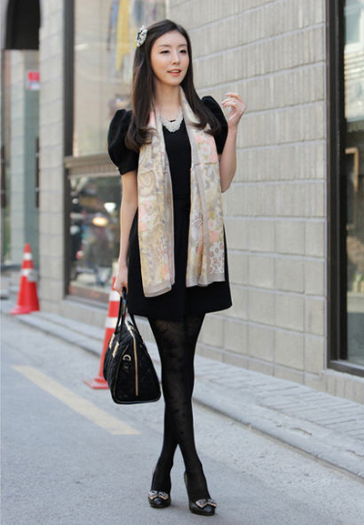 ชุดเดรสแขนตุ๊กตา