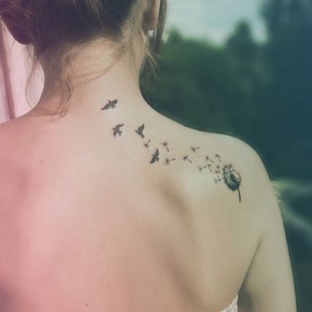 รอยสักหลังสวยๆ