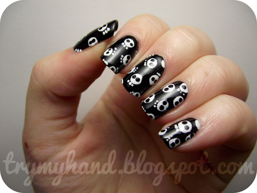 ลายเพ้นท์เล็บฮัลโลวีน