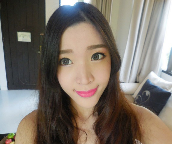 แต่งหน้าเหมือนตุ๊กตา