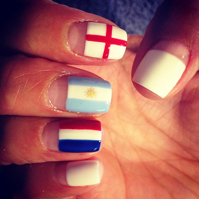 ลายเพ้นท์เล็บ