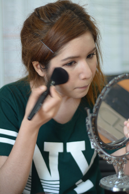 แต่งหน้าไปทำงาน