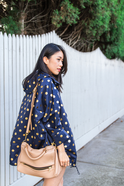 เสื้อกันฝน