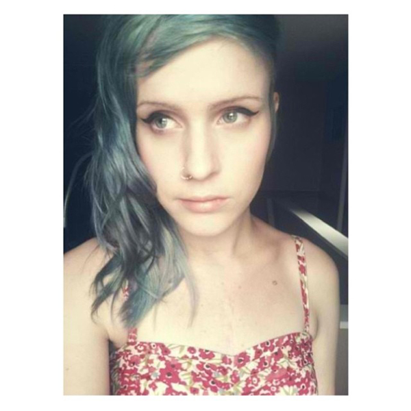 สีผม บลอนด์เขียว 