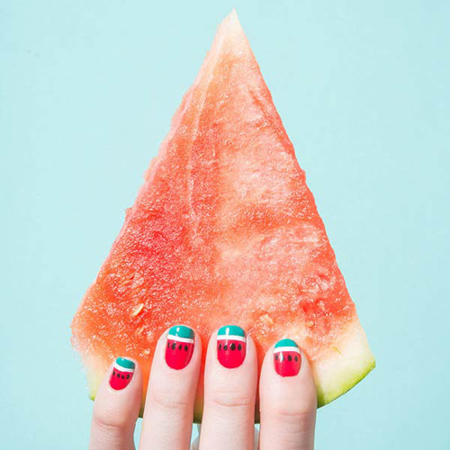 เพ้นท์เล็บลายแตงโม