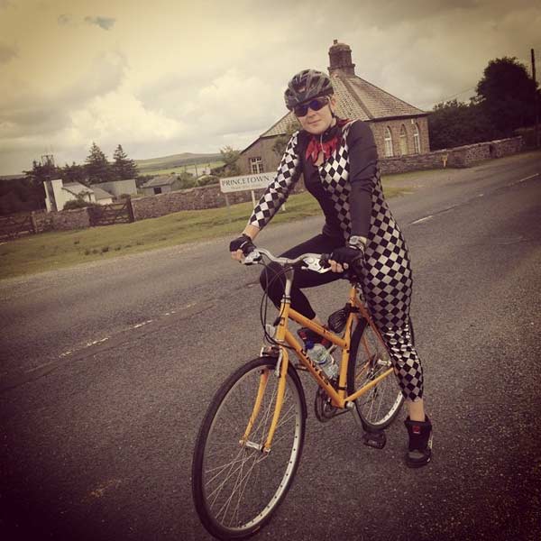 แต่งชุดแฟนซี