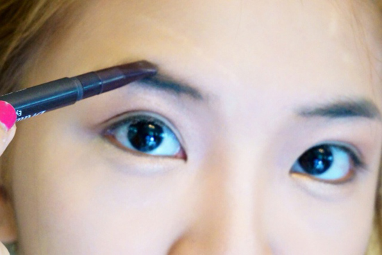 หญิงแย้