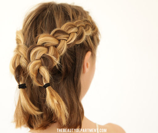 ทรงรับปริญญาผมสั้น