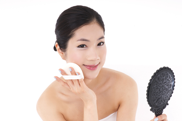 การแต่งหน้าออกงานกลางวัน