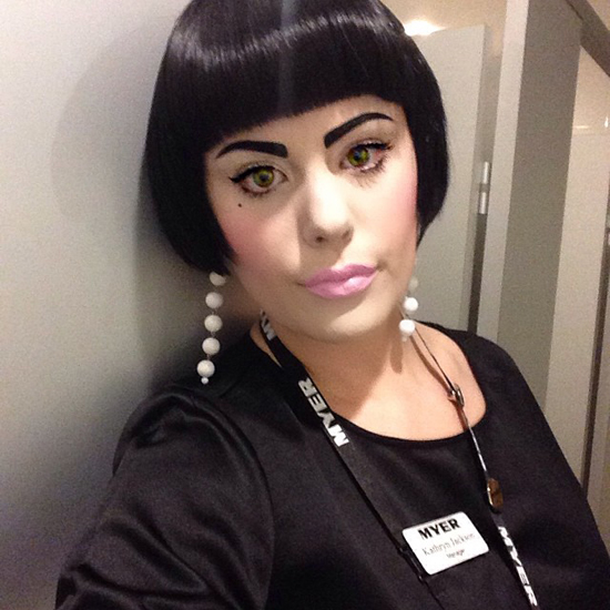 แต่งหน้ายุคซิกตี้