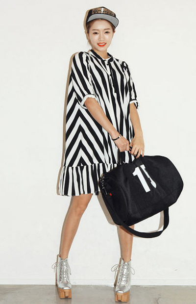 ชุดสีขาวดำ 